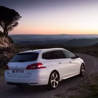 Ptejte se: Vybíráme pohodlné kombi do 350 tisíc