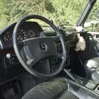 Geländewagen z devadesátek a hledání nadčasovosti