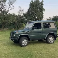 Geländewagen z devadesátek a hledání nadčasovosti