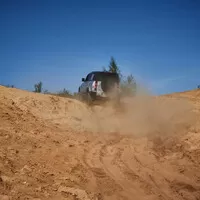 Land Rover Defender 110 P400: Tak vypadá offroad pro 21. století