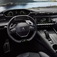 Pohledný Peugeot 508 dostane ostrou verzi PSE