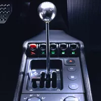 Ferrari F-355: Jednorožec plebejského nadšence