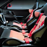 Ferrari F-355: Jednorožec plebejského nadšence