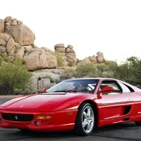 Ferrari F-355: Jednorožec plebejského nadšence