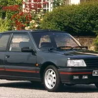 Volvo V40 aneb o kladech pokroku