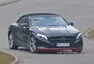 Autíčkářův luxusní týden: Terénní Rolls, dvoumístný Bentley, S-klasse kabrio a Corsa vzhůru nohama