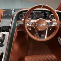 První vlaštovky ze Ženevy: Bentley pro dva, vysmátý Passat a dieselelektrické Audi