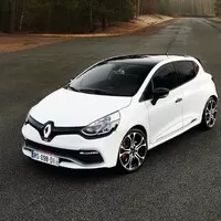 Autíčkářův týden: O Fordu, Hondě, Nordschleife a hothatchích.