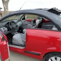 Autíčkář na lovu: Čtyřmístné kabriolety