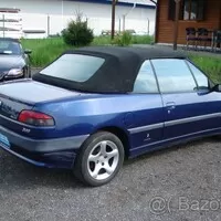 Autíčkář na lovu: Čtyřmístné kabriolety