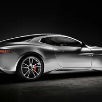 Autíčkářův týden: Fisker se dal na tuning, Porsche se dá na elektřinu a kolik váží MX-5 ND