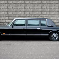 ZIL-41052: Vůdcem Ruska snadno a rychle?