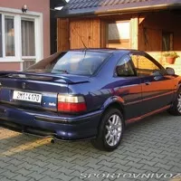 Bazarový snílek: Rover 220 Turbo