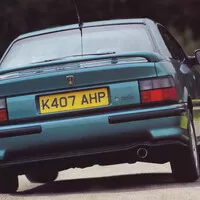 Bazarový snílek: Rover 220 Turbo