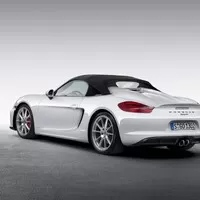Boxster Spyder 2015: 911 důvodů proč nechtít Carreru?
