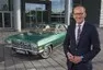 CEO Opelu má vkus - jezdí osmiválcovým Diplomatem Coupe
