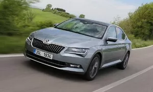 Škoda Superb 2015: S-klasse pro masy?