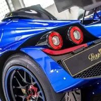 Praga R1R: Začněte vítat nejzběsilejší silniční auto české historie.