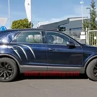 Bentley Bentayga spatřena na Nürburgringu!