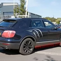 Bentley Bentayga spatřena na Nürburgringu!