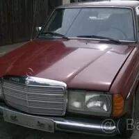 Bazarový snílek: Naftový Mercedes