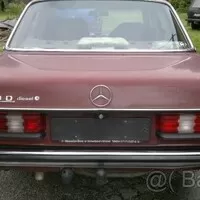 Bazarový snílek: Naftový Mercedes