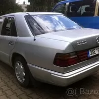 Bazarový snílek: Naftový Mercedes