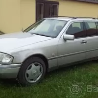 Bazarový snílek: Naftový Mercedes