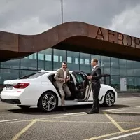 Nové BMW řady 7 přichází a bude to velký. A lehký.