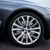 Nové BMW řady 7 přichází a bude to velký. A lehký.