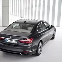 Nové BMW řady 7 přichází a bude to velký. A lehký.