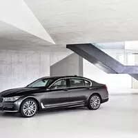 Nové BMW řady 7 přichází a bude to velký. A lehký.