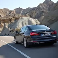 Nové BMW řady 7 přichází a bude to velký. A lehký.