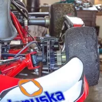 Za volantem: Motokára pro dospělé