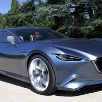 Velký sedan s rotačním motorem oživí něco z bohaté historie značky.