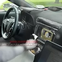 Maskovaný Lincoln Continental vyfocen!