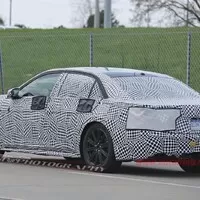 Maskovaný Lincoln Continental vyfocen!