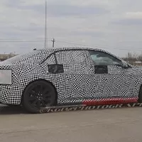 Maskovaný Lincoln Continental vyfocen!