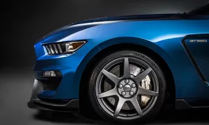 Novinky: Ford Mustang 350R bude prvním sériovým autem s karbonovými koly