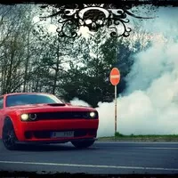 Dodge Challenger SRT Hellcat: Pekelný mazlík