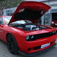 Dodge Challenger SRT Hellcat: Pekelný mazlík
