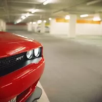 Dodge Challenger SRT Hellcat: Pekelný mazlík