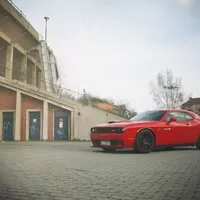 Dodge Challenger SRT Hellcat: Pekelný mazlík