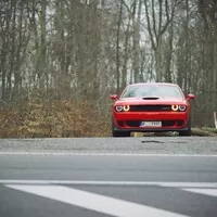 Dodge Challenger SRT Hellcat: Pekelný mazlík