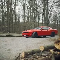 Dodge Challenger SRT Hellcat: Pekelný mazlík