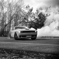 Dodge Challenger SRT Hellcat: Pekelný mazlík