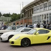 Kafe&Káry Brno vol. 4: S, Nismo, AMG, RS a mnoho dalšího
