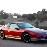 Pontiac Solstice GXP: Kapesní Corvette nebo Miata s koulema?