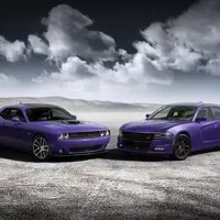 Dodge zachvátí švestkové šílenství, legendární barva se vrací