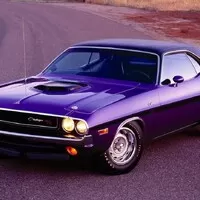 Dodge zachvátí švestkové šílenství, legendární barva se vrací